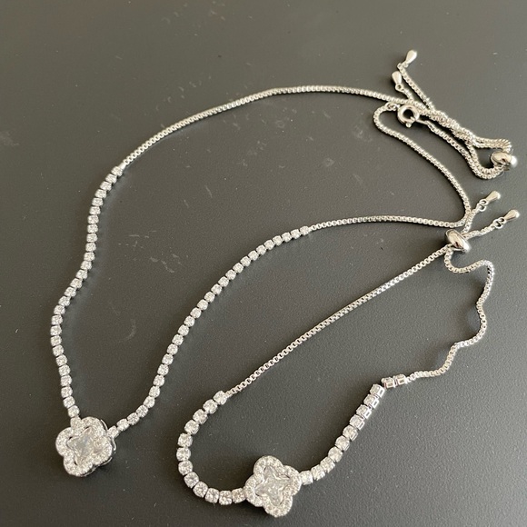 Synthetic white sapphire necklace and bracelet set - Picture 7 of 8
